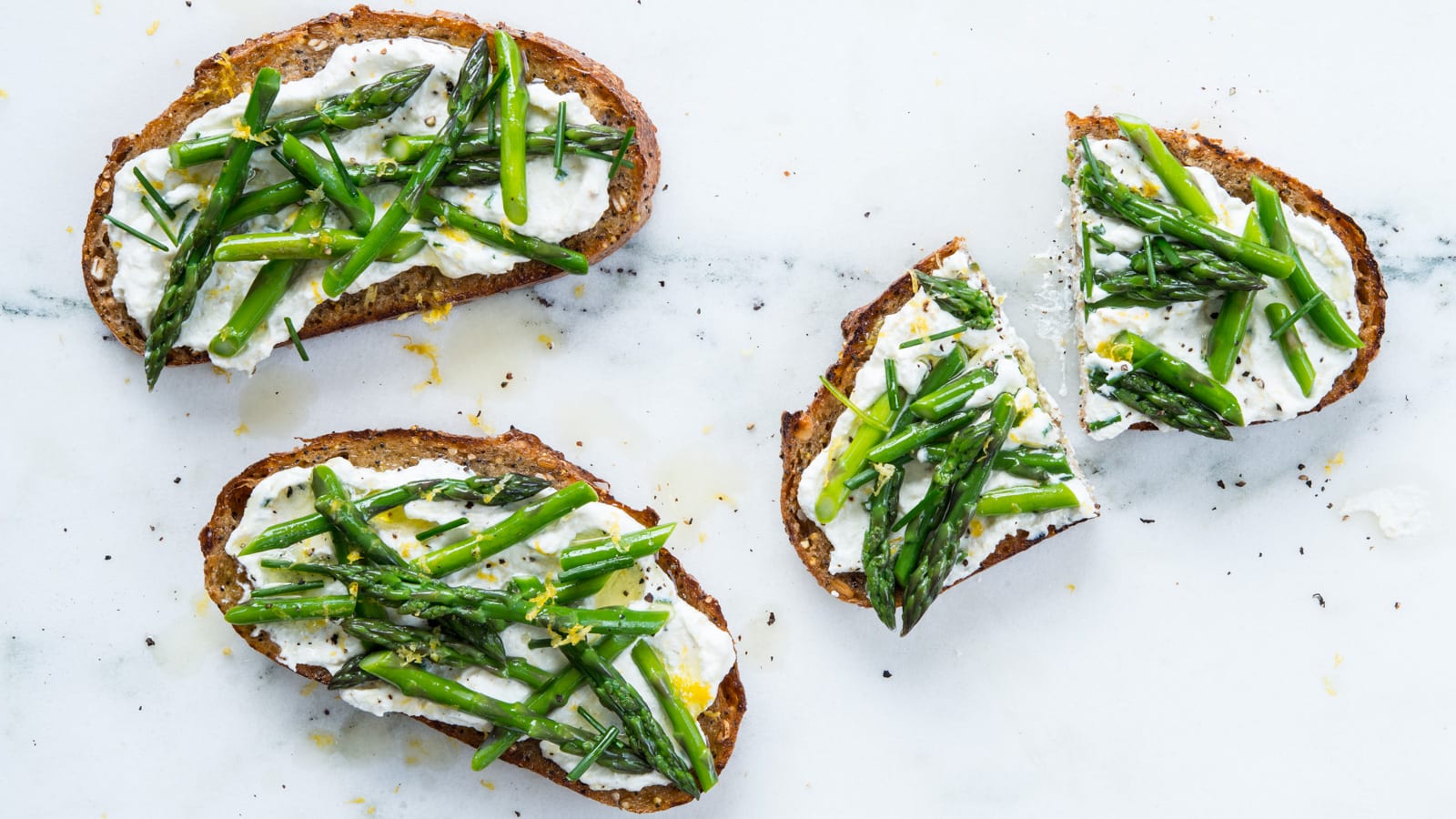Asparagus Ricotta Toasts