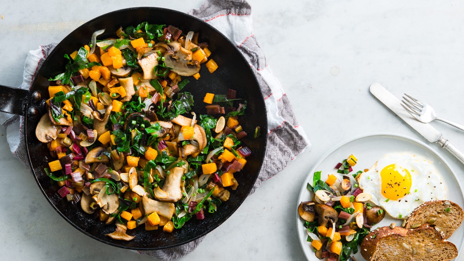 Skillet Squash and Shrooms