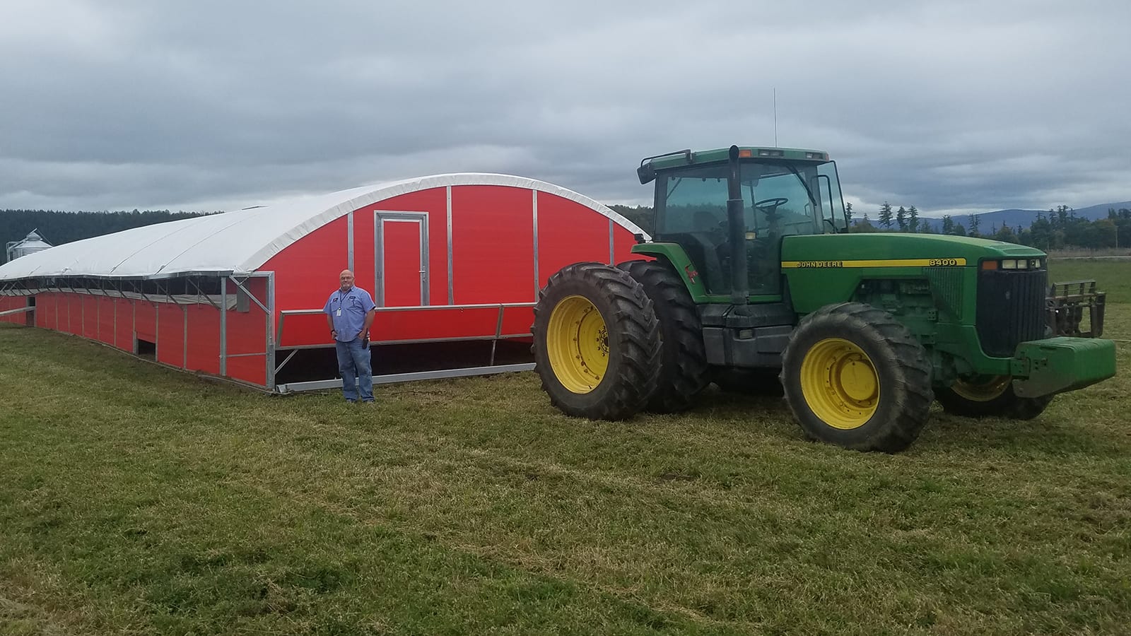 wilcox mobile hen house with dale