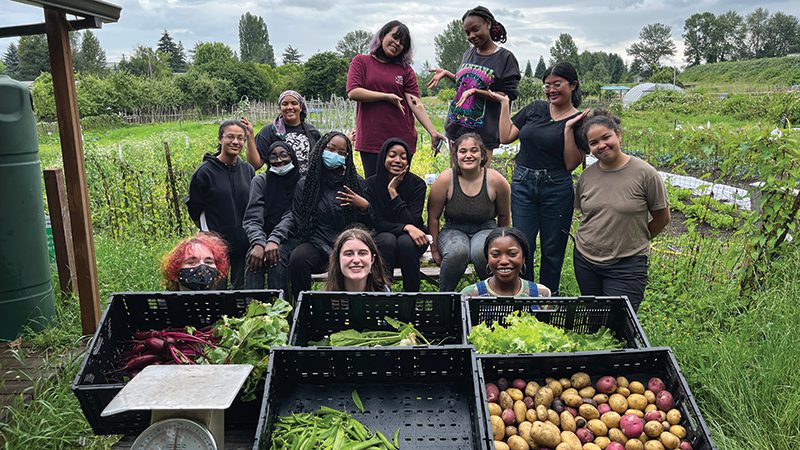 volunteers for Mara Farm